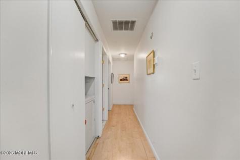 139 Wein Market Freehold NJ 07728