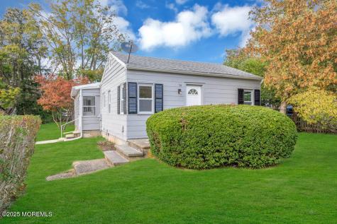 14 Mapletree Road Toms River NJ 08753
