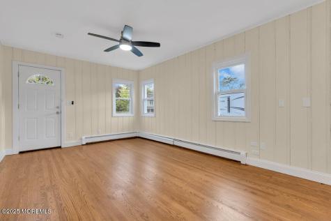 14 Mapletree Road Toms River NJ 08753