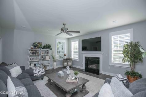 20 Kronenberg Street Tinton Falls NJ 07724