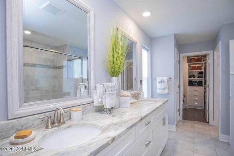 20 Kronenberg Street Tinton Falls NJ 07724