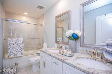 20 Kronenberg Street Tinton Falls NJ 07724