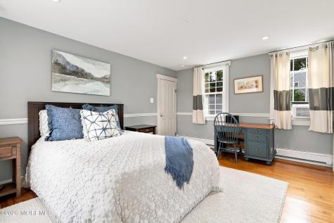 34 Allen Street Rumson NJ 07760