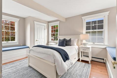 34 Allen Street Rumson NJ 07760