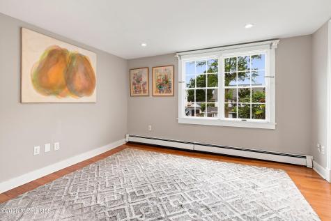 34 Allen Street Rumson NJ 07760