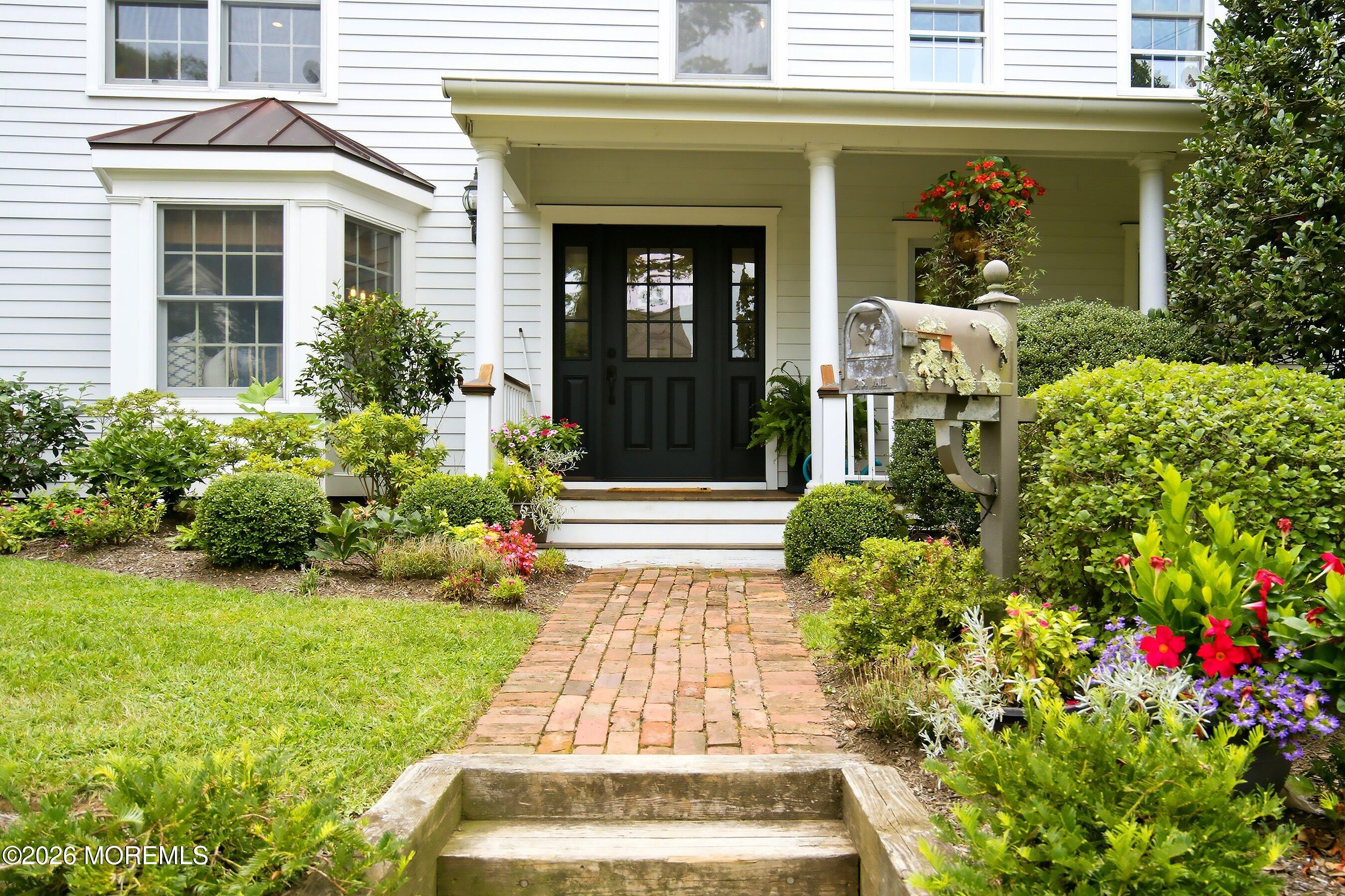 34 Allen Street Rumson NJ 07760