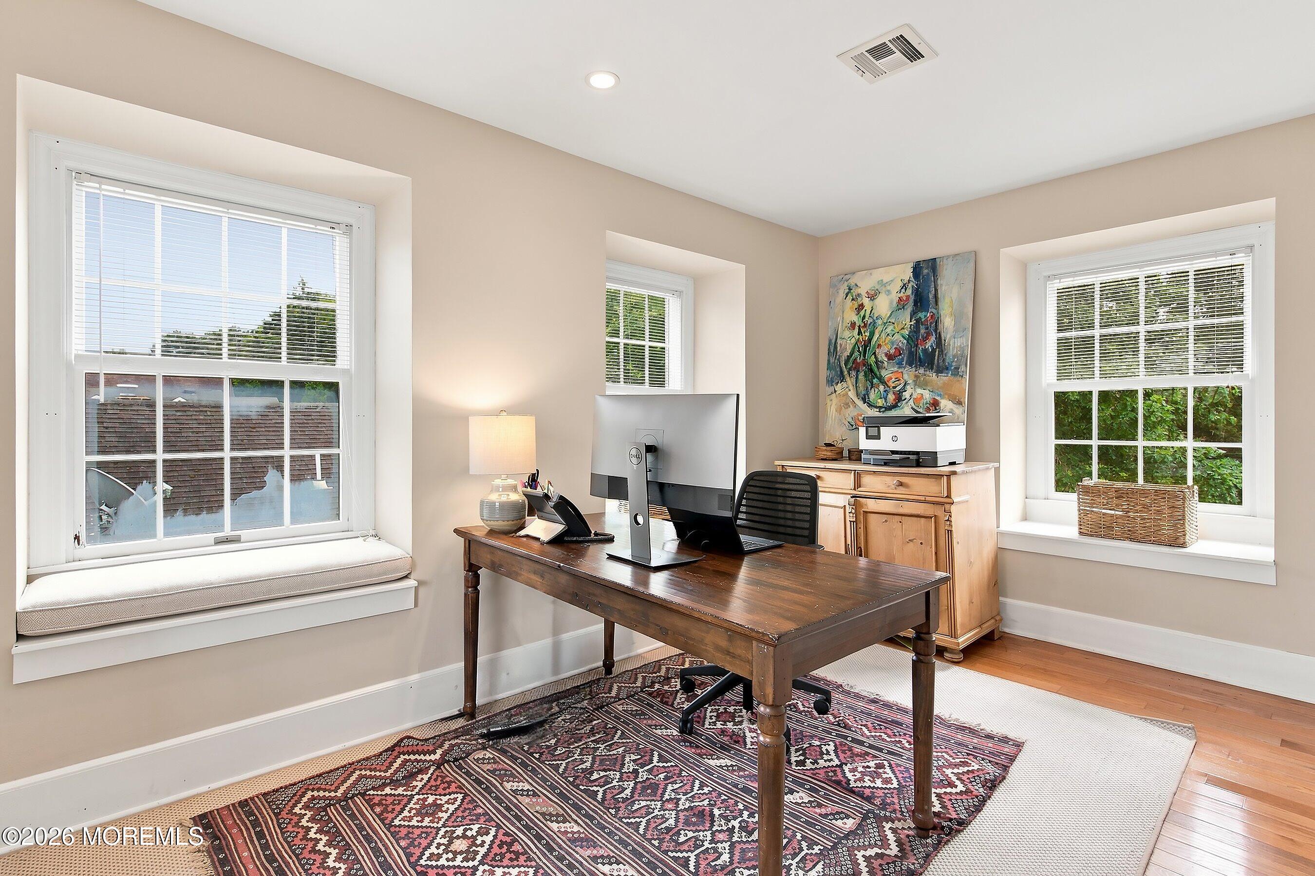 34 Allen Street Rumson NJ 07760