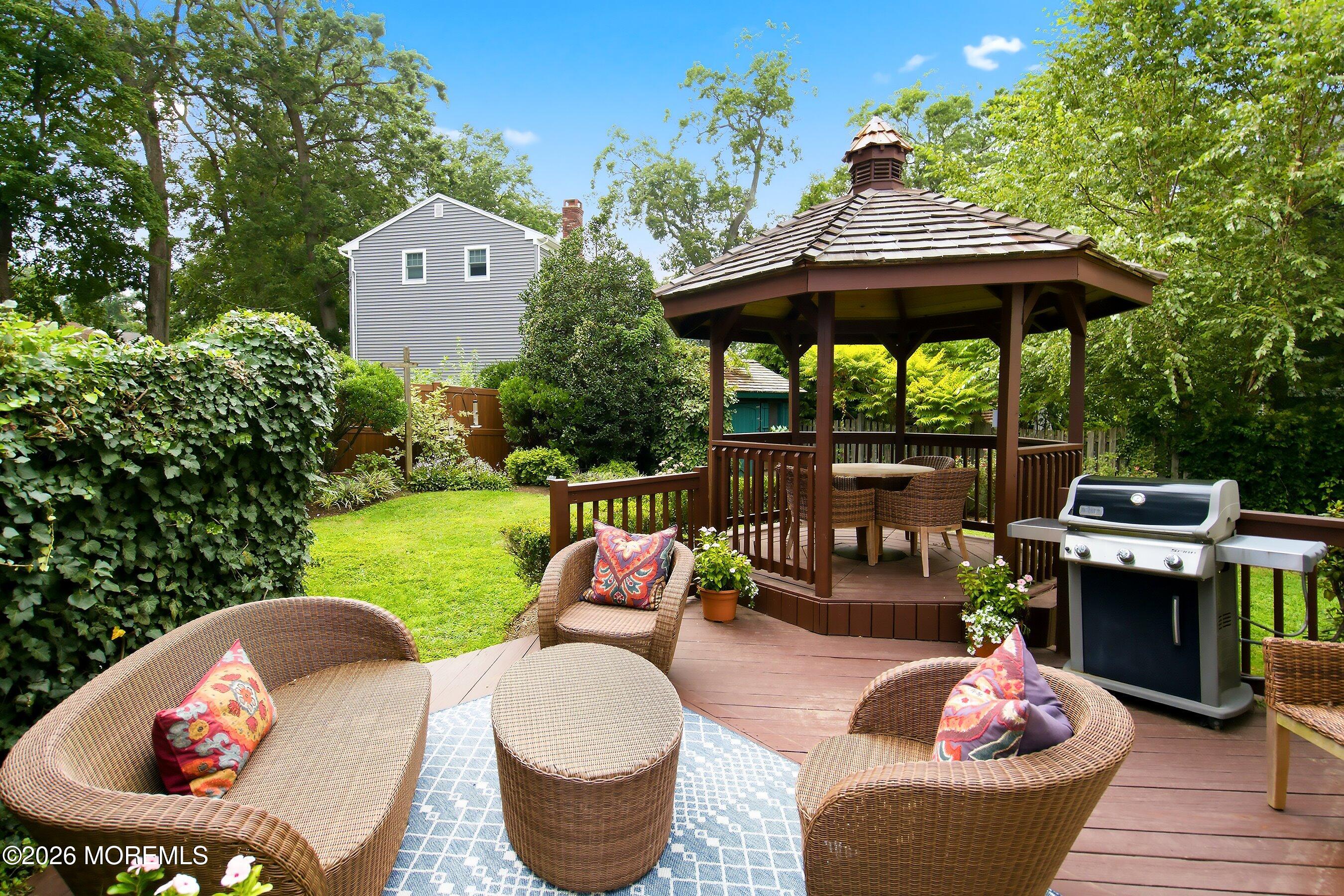 34 Allen Street Rumson NJ 07760