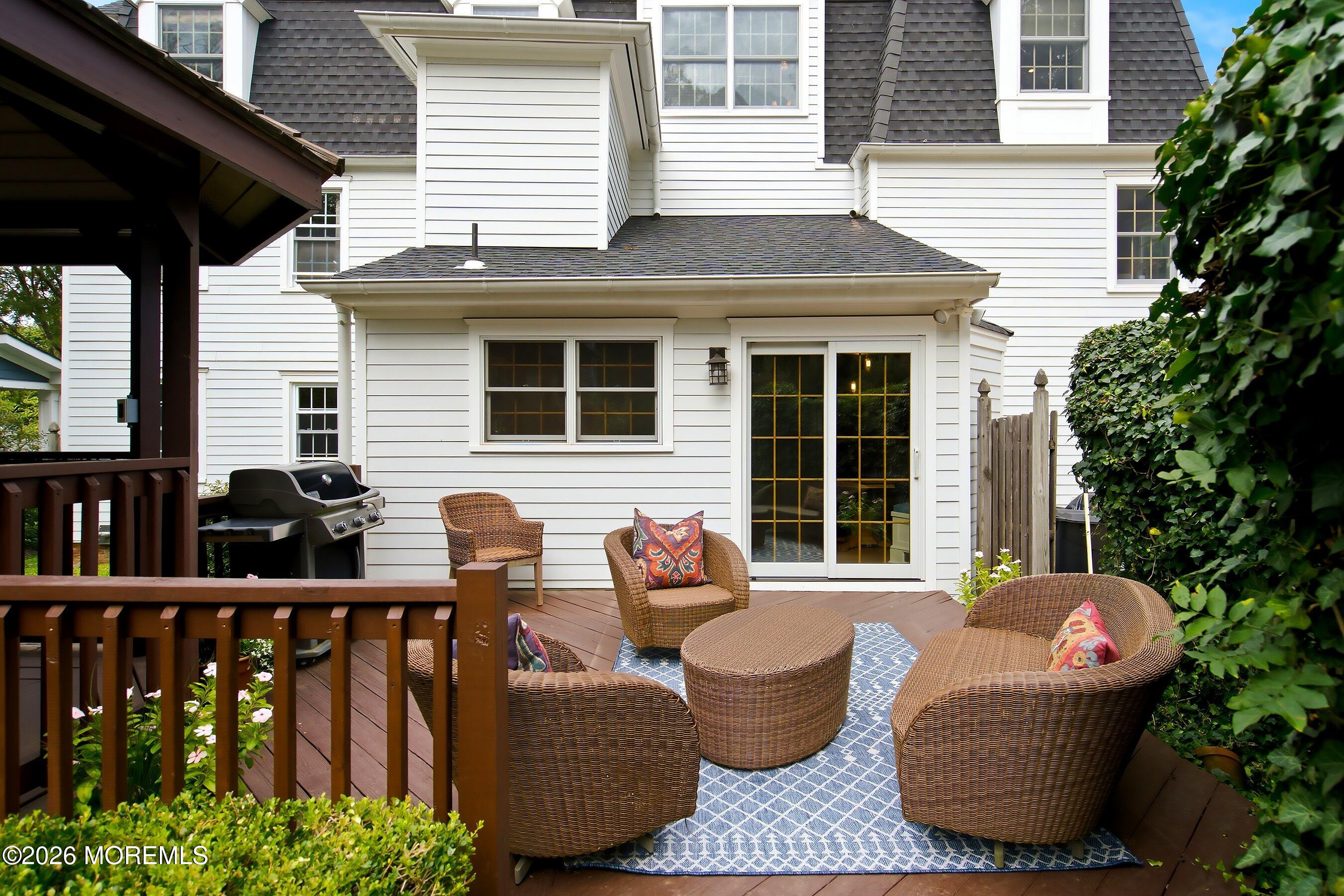 34 Allen Street Rumson NJ 07760