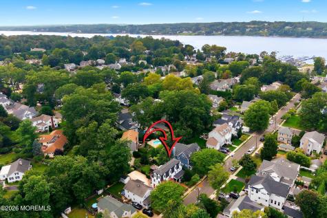34 Allen Street Rumson NJ 07760