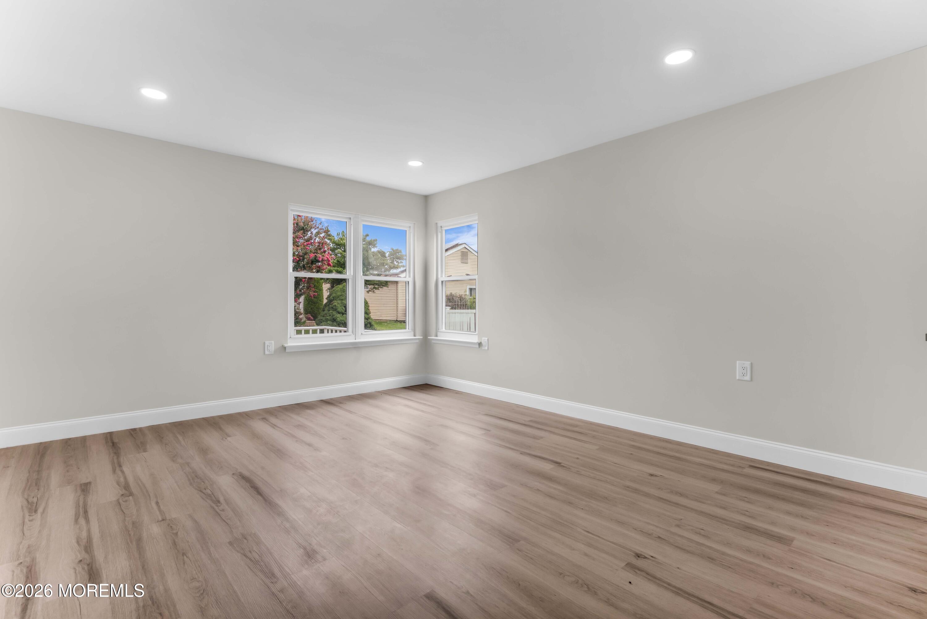 26 Saint Paul Place Manchester NJ 08759
