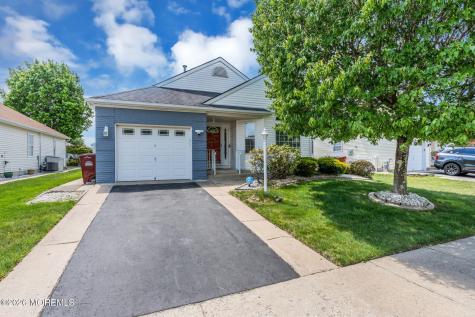 6 Abergele Drive Toms River NJ 08757