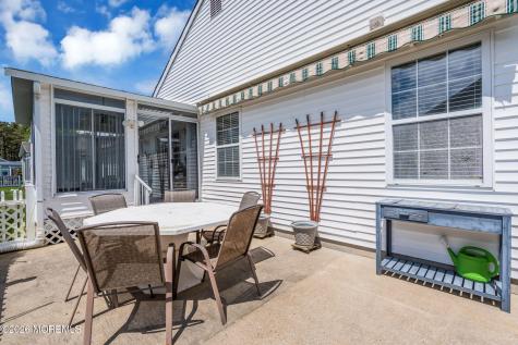 6 Abergele Drive Toms River NJ 08757