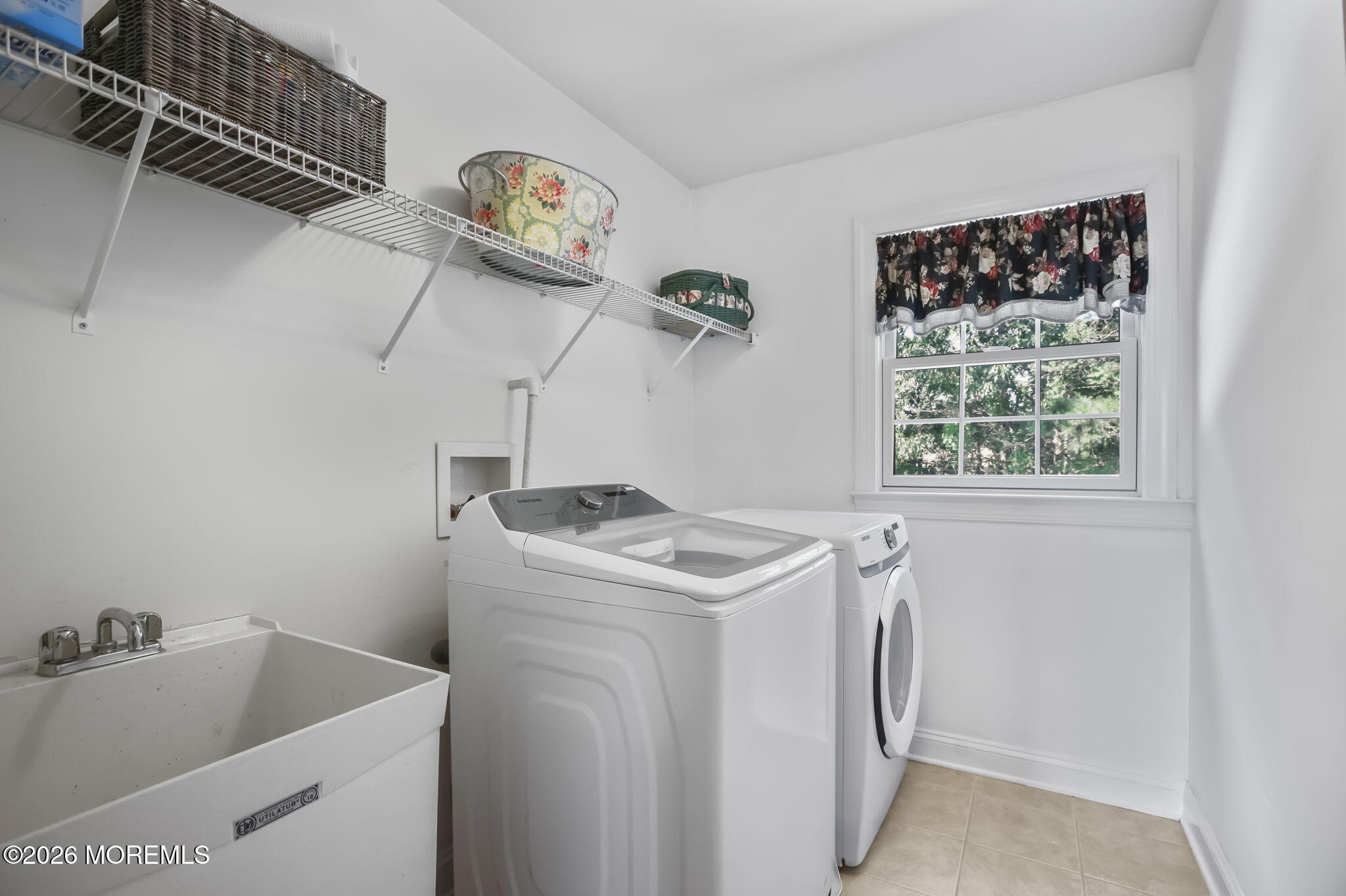 16 Angel Court Howell NJ 07731