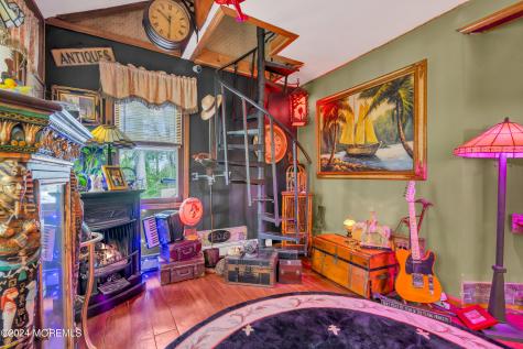 212 Barramore Avenue Lanoka Harbor NJ 08734