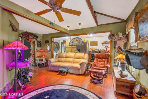 212 Barramore Avenue Lanoka Harbor NJ 08734