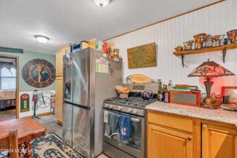 212 Barramore Avenue Lanoka Harbor NJ 08734