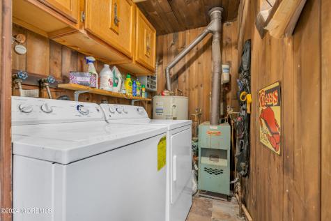 212 Barramore Avenue Lanoka Harbor NJ 08734