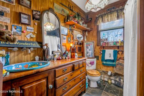 212 Barramore Avenue Lanoka Harbor NJ 08734