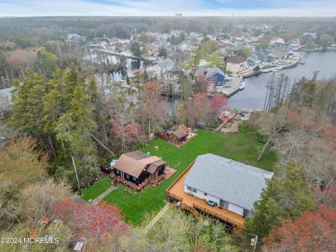 212 Barramore Avenue Lanoka Harbor NJ 08734