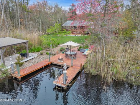212 Barramore Avenue Lanoka Harbor NJ 08734