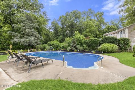 83 Whitesville Road Jackson NJ 08527