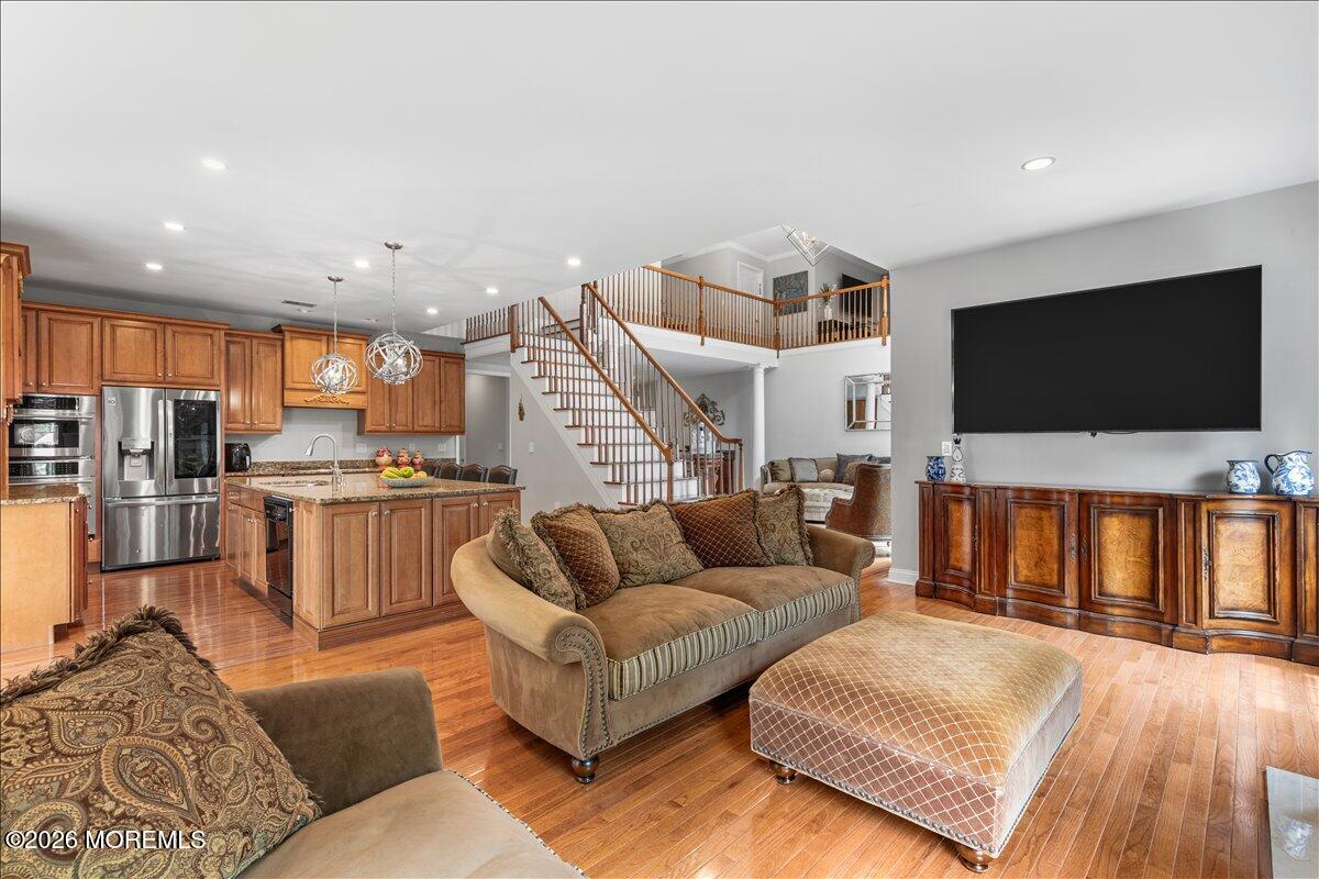 6 Huggins Lane Manalapan NJ 07726