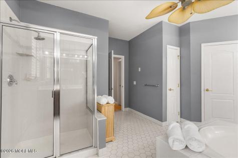 6 Huggins Lane Manalapan NJ 07726