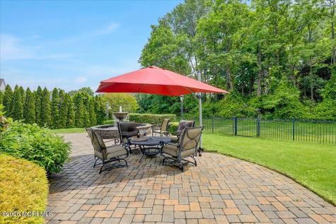 6 Huggins Lane Manalapan NJ 07726