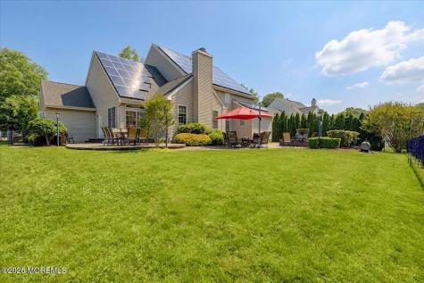 6 Huggins Lane Manalapan NJ 07726