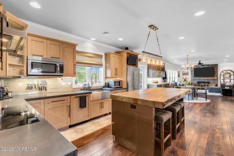 42 Cayuga Avenue Oceanport NJ 07757