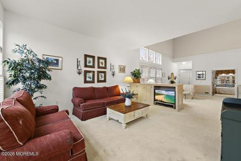 43 Silverspring Drive Lakewood NJ 08701