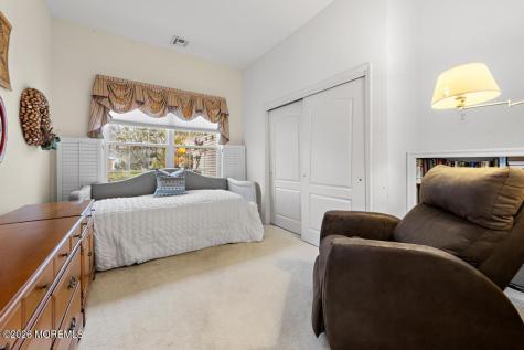 43 Silverspring Drive Lakewood NJ 08701