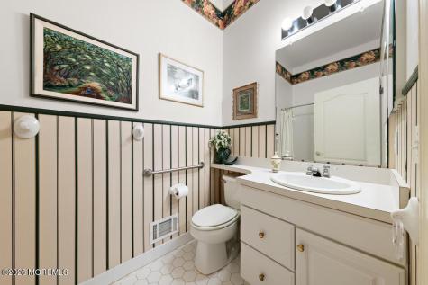 43 Silverspring Drive Lakewood NJ 08701