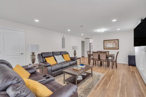 40 Bonaire Drive Toms River NJ 08757