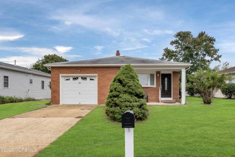 40 Bonaire Drive Toms River NJ 08757