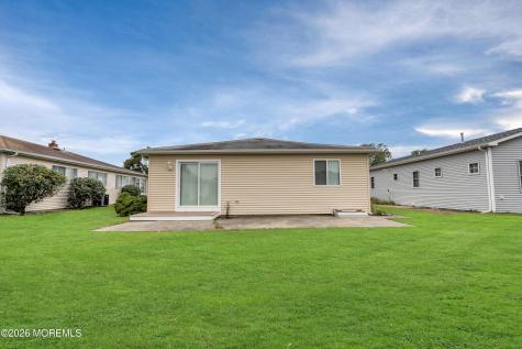 40 Bonaire Drive Toms River NJ 08757