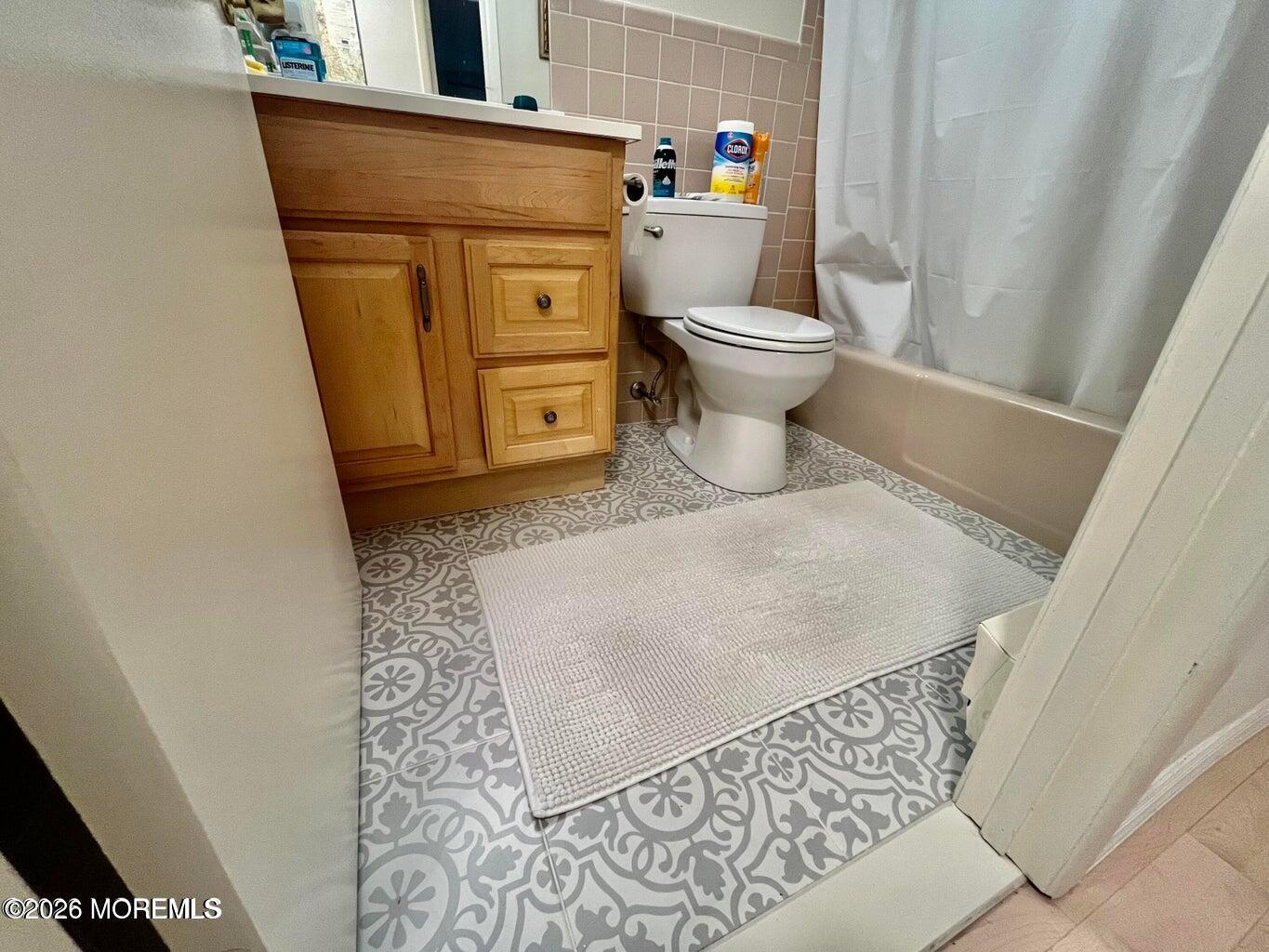 13 B Lexington Drive Whiting NJ 08759