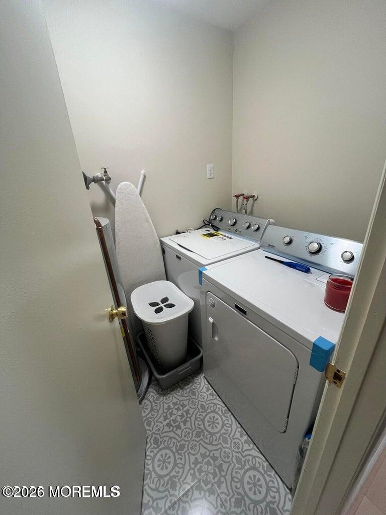 13 B Lexington Drive Whiting NJ 08759