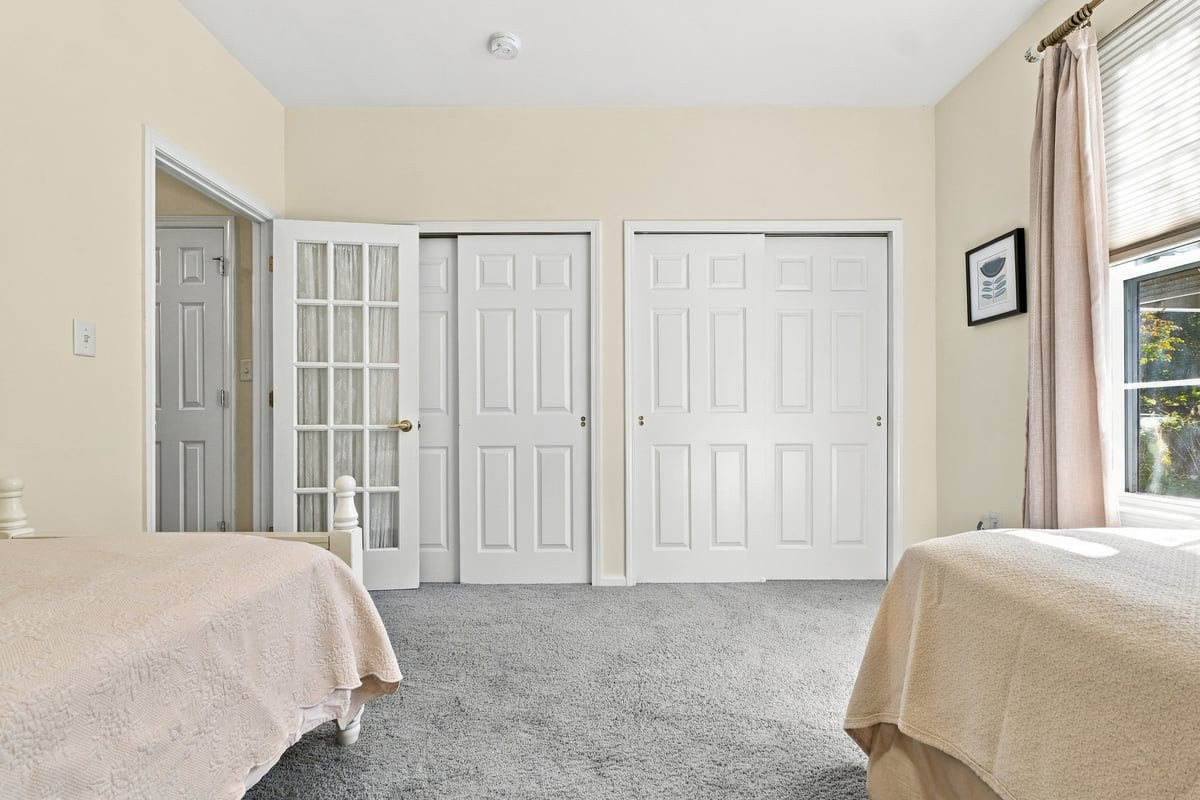 12 Powderhorn Way Allentown NJ 08501