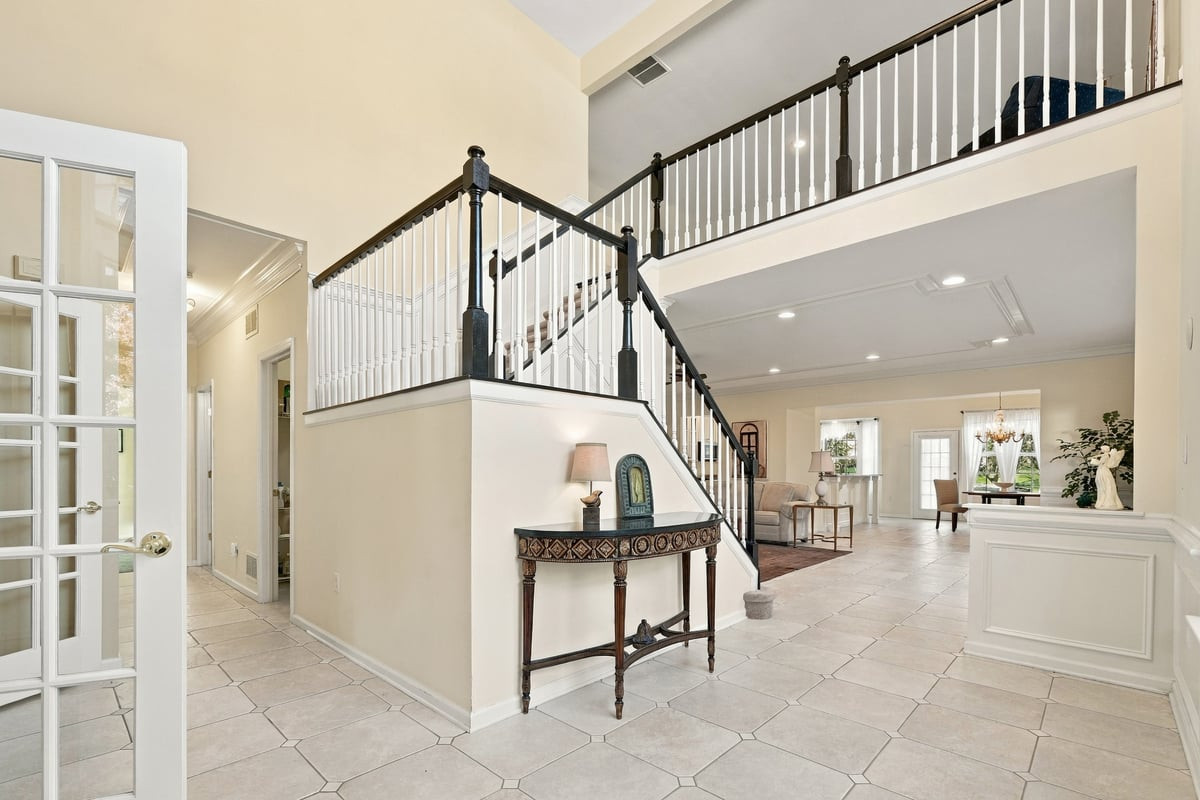 12 Powderhorn Way Allentown NJ 08501