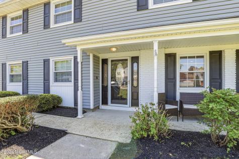 337 Hilltop Road Toms River NJ 08753