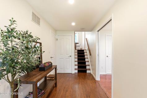 337 Hilltop Road Toms River NJ 08753