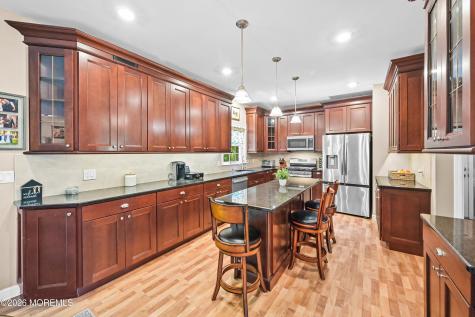 10 Burke Drive Farmingdale NJ 07727