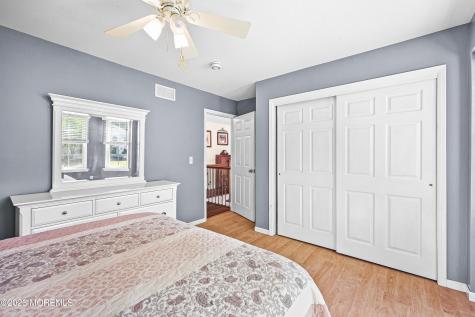 10 Burke Drive Farmingdale NJ 07727