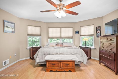 10 Burke Drive Farmingdale NJ 07727
