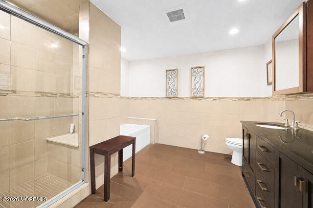 10 Burke Drive Farmingdale NJ 07727