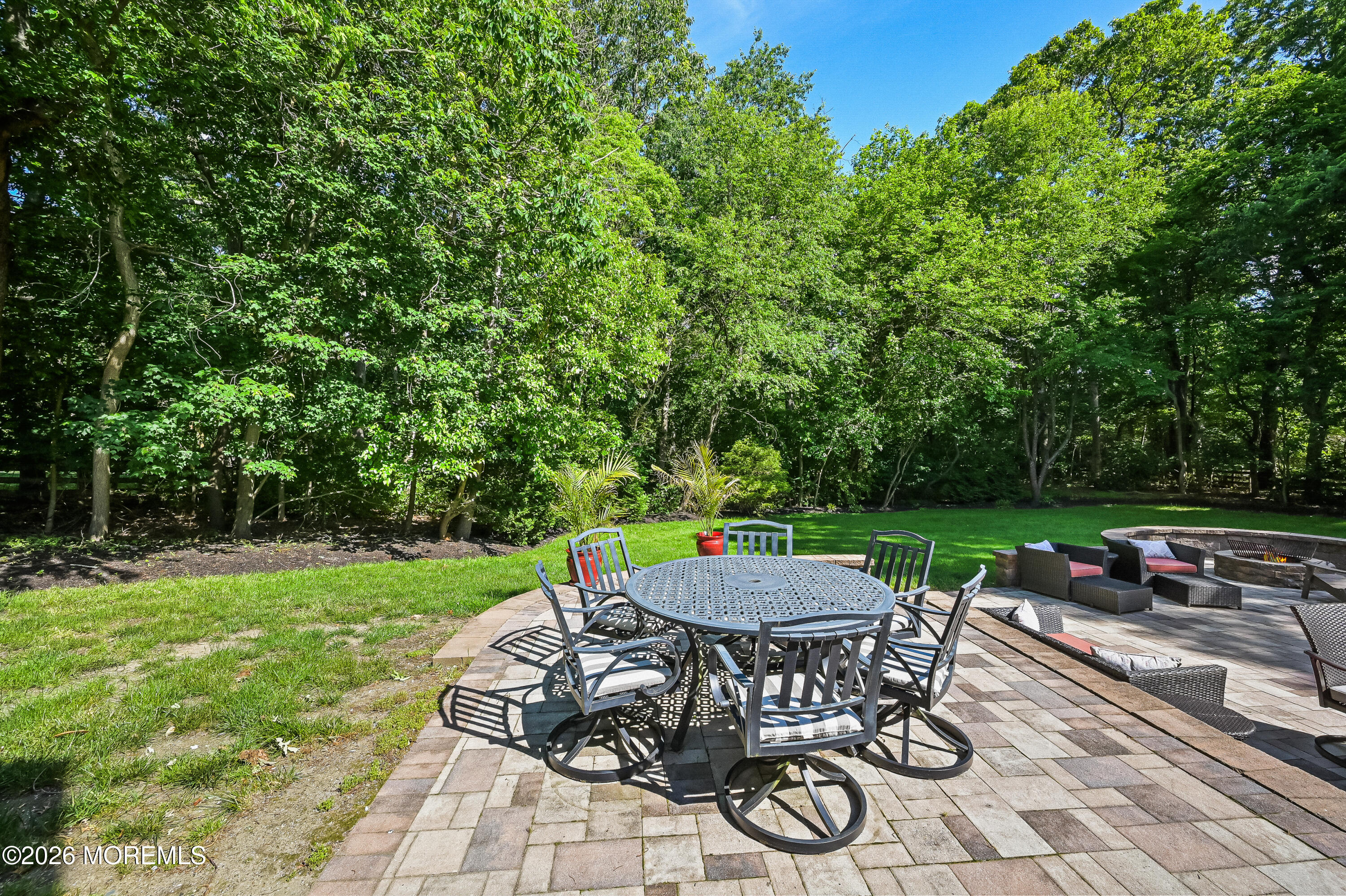 10 Burke Drive Farmingdale NJ 07727