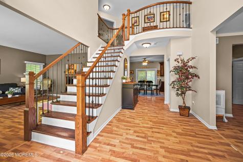 10 Burke Drive Farmingdale NJ 07727