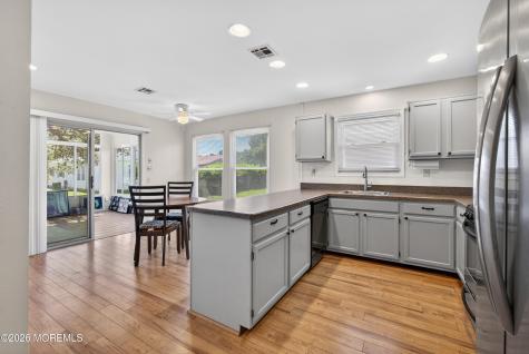 6 Olstins Court Toms River NJ 08757